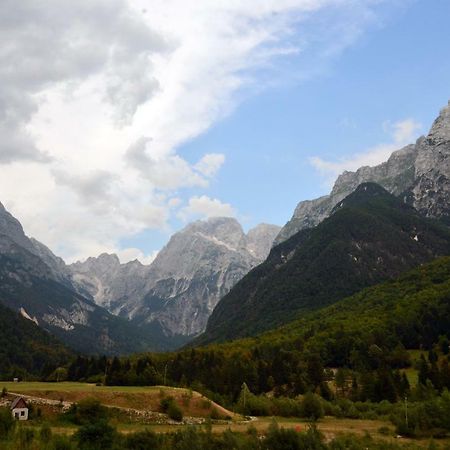 Appartamento Hisa Urska Log pod Mangartom Esterno foto