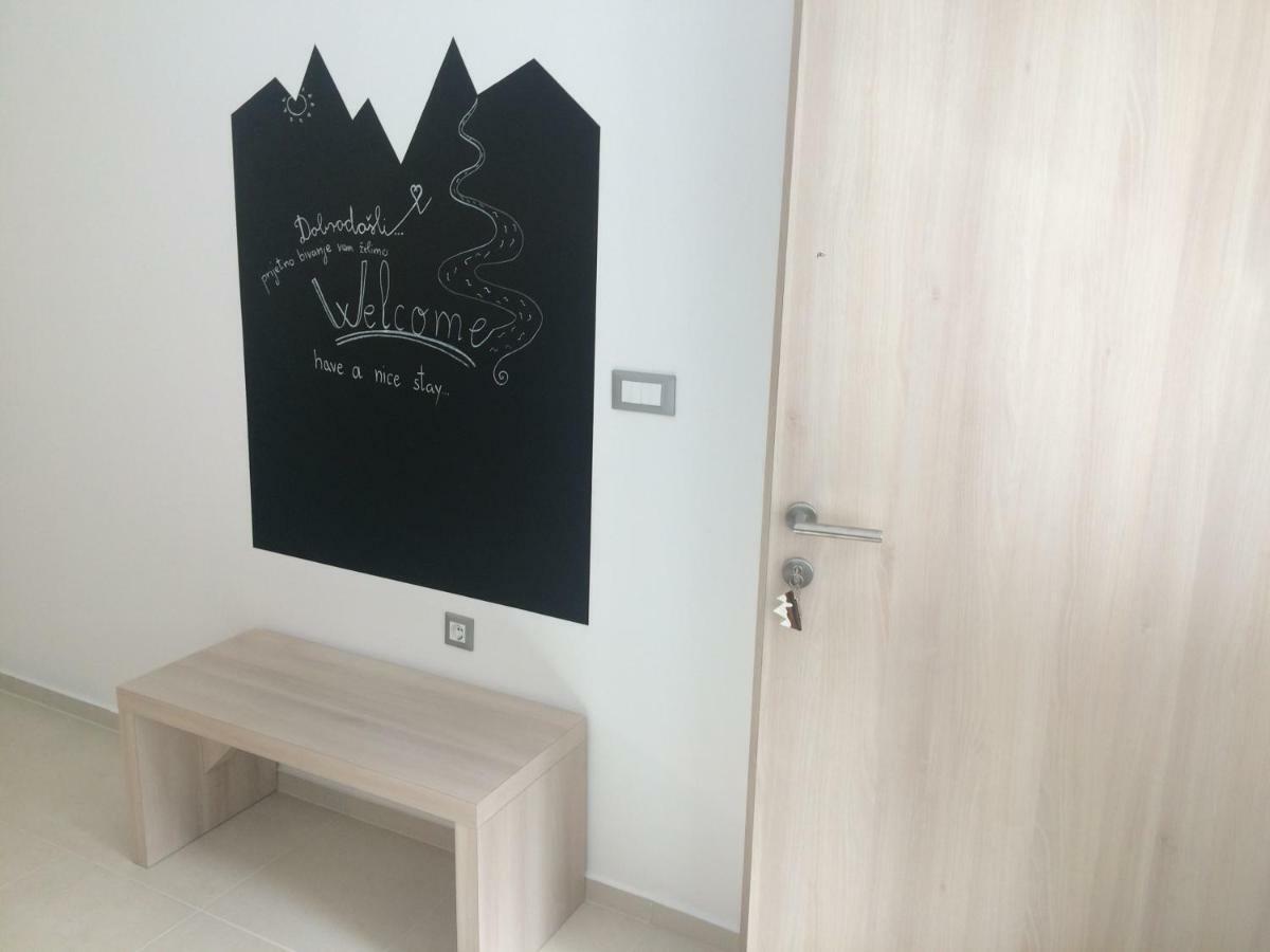 Appartamento Hisa Urska Log pod Mangartom Esterno foto